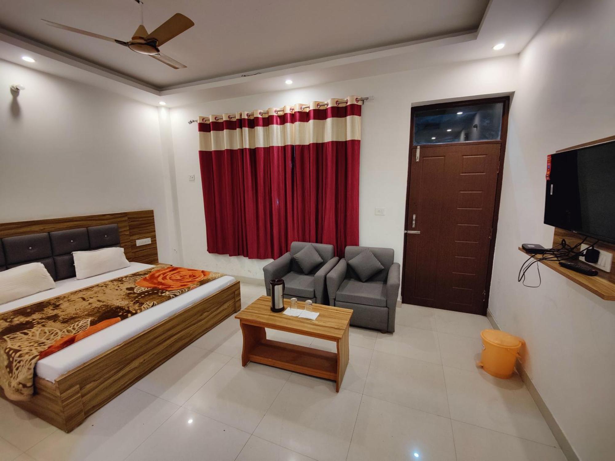 Alaknanda Motel & Restaurant Rudraprayag Luaran gambar